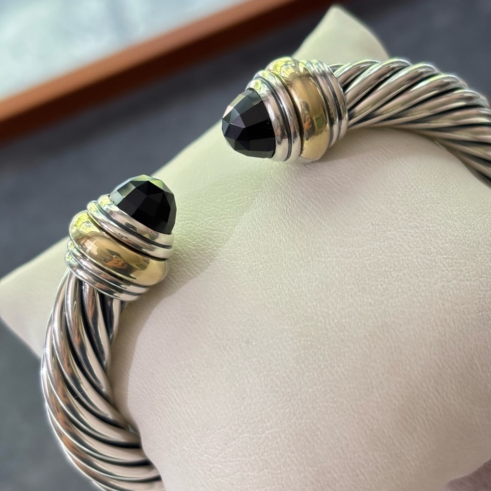 David Yurman 925 & 14k Gold 10mm cuff with Black Onyx-Large - Picture 9 of 9